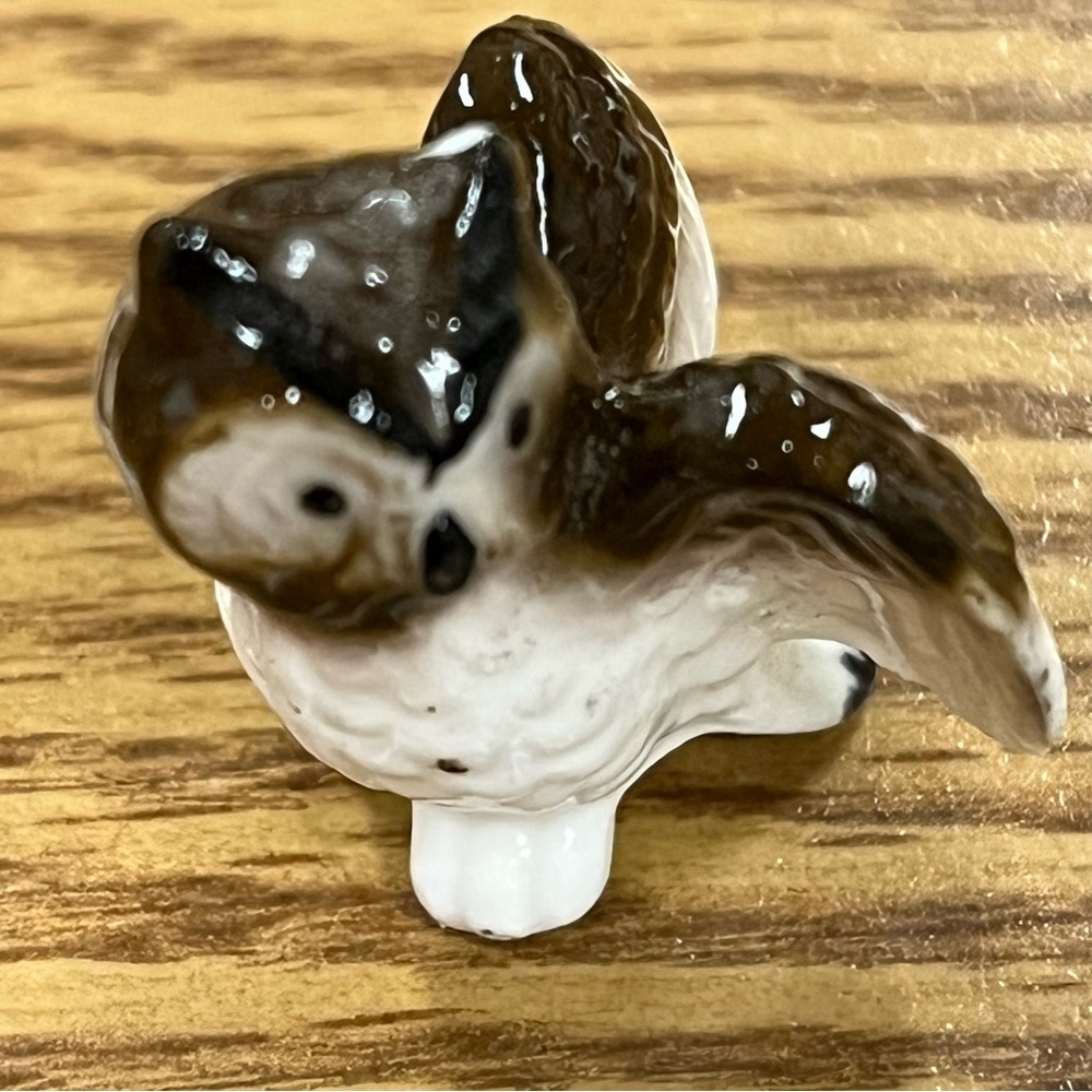 Vintage miniature porcelain owl figurine brown wings white breast